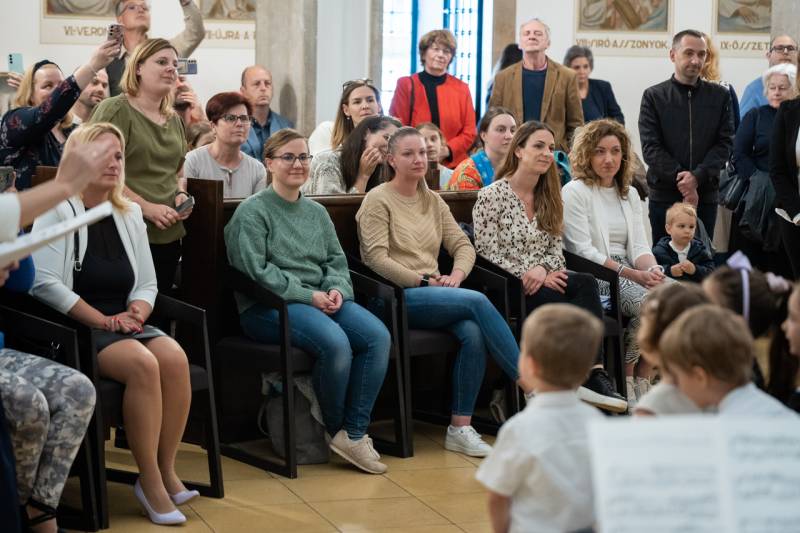 2025_05_06_anyak napja_06.jpg